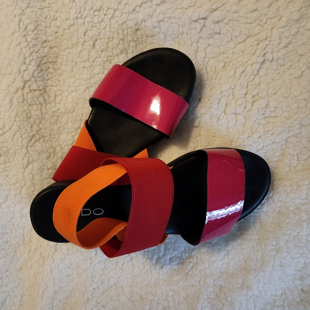 Aldo Summer platform sandals s 6